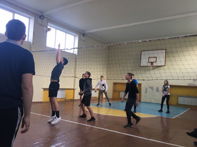 volley_col_201913.jpg