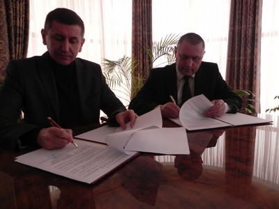 Підписано договір про співпрацю Фахового коледжу технологій, бізнесу та права із Боратинською сільською радою.
